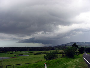 The storm steps off the escarpment and starts to move coastal