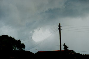 Strange cloud formation on outflow / inflow boundary