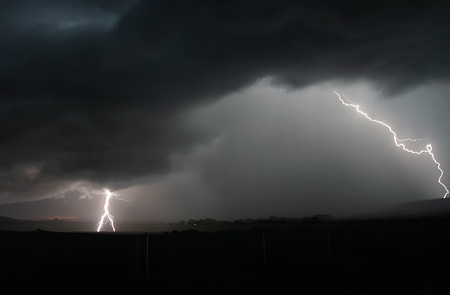 Lightning SW of Goulburn