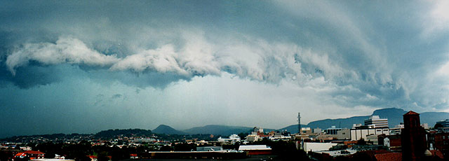 Panorama of the approaching squall line.